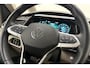 Volkswagen Multivan 1.4 eHybrid L2H1 Life Business Automaat | Navigatie | Panoramadak | Keyless | Trekhaak | Electrische achterklep | Extra getint glas | Lichtmetalen velgen | Stoelverwarming