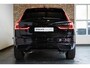Volvo XC60 T6 Plug-in hybrid AWD Plus Black Edition | Actieve Luchtvering  | Premium audio by Harman Kardon  | 360 graden camera | Panoramadak met schuif-/kantelfunctie | Verwarmbare voorstoelen, achterbank en stuurwiel | 21 inch Lichtmetalen velgen |