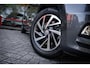 Volkswagen Touran 1.2 TSI Sound|7 persoons | Navigatie | Parkeer Camera | Cruise control | Car-Play |