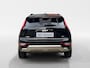 Kia Niro 1.6 GDi Hybrid DynamicPlusLine | 18'' inch LMV | All-Seasonbanden | Schuif-/kanteldak | Stoel- en stuurverwarming | Elektrisch achterklep | Dodehoekassistentie | Achteruitrijcamera | Navi | LED-verlichting | Parkeersensoren voor- en achter | Head Up Display |