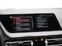 BMW 1-Serie 118i Sportline 141pk Dealer O.H | Apple Carplay | Cruise Control | Virtual | Navigatie | LED Koplampen | Sfeerverlichting | DAB | 17"L.M |