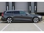 Volvo V60 T6 Automaat Plug-in hybrid AWD Essential Edition | Adaptieve Cruise Control | Stuurverwarming | Stoelverwarming | Verwarmbare Achterbank | Lederen Bekleding | Elektrische Lendensteunen | Automatisch Dimmende Spiegels | Getint Glas | 19 inch velgen