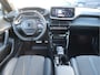 Peugeot 2008 130 Pk * Automaat ** GT ** Nieuw Model * Navigatie % Spotify via draadloos Apple Carplay / Android Auto * Keyless Entry & Start * 1/2 Lederen Interieur * Achteruitrij Camera * Vingerhoets; Vierde Generatie Eersteklas Service. Al meer dan 100 jaar........