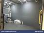 Volkswagen Crafter 2.0 TDI 141pk L3H3 L2H2 Euro6 Airco | Camera | Apple Carplay | Android Auto | Cruisecontrol | Massagestoel Chauffeursstoel, 2800kg trekvermogen