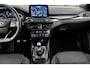 Ford Focus Wagon 1.0 EcoBoost ST Line Business | LED koplampen | Sportstoelen | Trekhaak | Cruise control