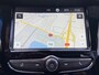 Opel Corsa 1.4 90pk 5d Favourite | Navigatie | Apple Car Play/Android auto | Airco | LM velgen | Parkeersensoren achter