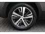 Peugeot 5008 1.2 PURETECH 130PK 7-ZITS ALLURE PACK / NAVI / LEDER / CLIMA / PDC / 19" LMV / CAMERA / KEYLESS / ADAPT. CRUISECONTROL / NIEUWSTAAT !!