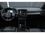 Volvo XC40 2.0 T4 Inscription | Trekhaak met afneembare kogel | Panoramisch Schuif-Kantel dak | Rear Parking Camera | Adaptive Cruise Controle | Extra donker glas achter !