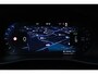 Volvo EX40 Single Motor Extended Range Ultra Black Ed. 82 kWh | Verwarmbare voorstoelen | Verwarmbaar stuurwiel | Premium audio by Harman Kardon | Panoramadak | Rondom zichtcamera | 20 inch Lichtmetalen velgen | Alarmklasse 3