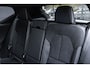 Volvo EX40 Single Motor Extended Range Ultra Black Ed. 82 kWh | Verwarmbare voorstoelen | Verwarmbaar stuurwiel | Premium audio by Harman Kardon | Panoramadak | Rondom zichtcamera | 20 inch Lichtmetalen velgen | Alarmklasse 3
