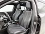 Peugeot 2008 SUV GT 130pk Automaat | Navigatie | Schuif-/kanteldak | Achteruitrijcamera | 3D Cockpit | Climate Control | Cruise Control | Parkeersensoren v+a | Armsteun | Keyless start | Full Led koplampen | Dodehoeksensor | Half lederen sportstoelen | Bluetooth | Draadloze telefoonlader | Apple CarPlay / Android Auto | DAB+ radio | Donker getint glas | 17" lichtmetalen velgen |