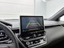 Toyota Corolla Cross Hybrid 140 Style | Stuur en Stoelverwarming | Lederen bekleding |
