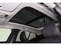 Volvo XC40 T4 Inscription - Panorama/schuifdak - IntelliSafe Surround - Parkeercamera achter - Parkeersensoren voor & achter - Verwarmde voorstoelen - Cruise control - High Performance Audio - Extra getint glas - 18' LMV