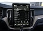 Volvo XC60 2.0 T6 Plug-in hybrid AWD Ultra Dark | Executive-pakket | 22"Velgen | Bowers & Wilkins audiosysteem | Actieve luchtvering met FOUR-C | Massagefunctie voorstoelen |