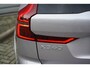 Volvo XC60 2.0 T6 Plug-in hybrid AWD Ultra Dark | Executive-pakket | 22"Velgen | Bowers & Wilkins audiosysteem | Actieve luchtvering met FOUR-C | Massagefunctie voorstoelen |