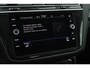 Volkswagen Tiguan 1.4 TSI 245pk eHybrid 2x R-Line Trekhaak Stoelverwarming Virtual Cockpit Navigatie
