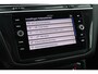 Volkswagen Tiguan 1.4 TSI 245pk eHybrid 2x R-Line Trekhaak Stoelverwarming Virtual Cockpit Navigatie