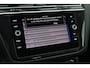 Volkswagen Tiguan 1.4 TSI 245pk eHybrid 2x R-Line Trekhaak Stoelverwarming Virtual Cockpit Navigatie