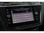 Volkswagen Tiguan 1.4 TSI 245pk eHybrid 2x R-Line Trekhaak Stoelverwarming Virtual Cockpit Navigatie