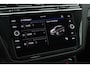 Volkswagen Tiguan 1.4 TSI 245pk eHybrid 2x R-Line Trekhaak Stoelverwarming Virtual Cockpit Navigatie