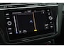 Volkswagen Tiguan 1.4 TSI 245pk eHybrid 2x R-Line Trekhaak Stoelverwarming Virtual Cockpit Navigatie