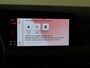 Volkswagen Golf 1.4 eHybrid Style | Parkeersensoren | 3-zone airco | Stoel- en stuurwielverwarming | Adaptieve cruise control | CarPlay | Navigatie | Digital cockpit |