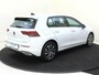 Volkswagen Golf 1.4 eHybrid Style | Parkeersensoren | 3-zone airco | Stoel- en stuurwielverwarming | Adaptieve cruise control | CarPlay | Navigatie | Digital cockpit |