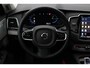 Volvo XC90 Plug-in hybrid AWD Ultra Dark | Verwarmde, Geventileerde en Masserende Voorstoelen | Luchtvering | Panoramisch Schuif-/Kanteldak | Semi-Elektrische Trekhaak | 360º Camera | Gelamineerd en Getint Glas Achter| Bowers & Wilkins |