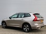 Volvo XC60 2.0 T6 Plug-in hybrid AWD Plus Dark Automaat / Panoramadak / Trekhaak / 360* camera / All Seasonbanden