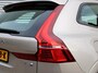 Volvo XC60 2.0 T6 Plug-in hybrid AWD Plus Dark Automaat / Panoramadak / Trekhaak / 360* camera / All Seasonbanden