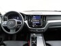 Volvo XC60 2.0 T6 Plug-in hybrid AWD Plus Dark Automaat / Panoramadak / Trekhaak / 360* camera / All Seasonbanden