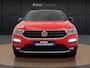 Volkswagen T-Roc 1.5 TSI 150 PK DSG Sport | Stoelverwarming | ACC | CarPlay | Zwart Dak |
