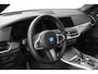 BMW X5 xDrive45e 394pk High Executive M-Sport PHEV 6 cilinder Panoramisch schuif-kantel dak Harman Kardon Head up display Lederen bekleding Electrische verstelling comfort stoelen