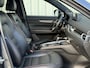 Mazda CX-5 2.0 e-SkyActiv-G M Hybrid 165 Homura / Comfort Pack / 19" LMV / 2.000 kg Trekgewicht / Lederen bekleding / Stoelventilatie voor / Verwarmde stoelen voor en achter / Adaptive Cruise / Rondomzicht Camera / Bose Audio /