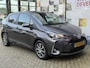 Toyota Yaris 1.5 Hybrid Y20 NL-AUTO LM CAMERA CLIMA STUURWIEL BEDIENING ELEKTRISCHE RAMEN NAVIGATIE