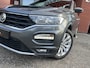 Volkswagen T-Roc 1.5 TSI Sport // LED // NAVI+CARPLAY // CLIMA // STOELVERWARMING // PDC V+A //