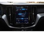 Volvo XC60 T6 Plug-in hybrid AWD Ultra Dark 350pk | Pano. dak | 360 Camera | Trekhaak | Stoel/Stuurwiel verwarming | 20 inch |