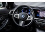 BMW 3-Serie 330e xDrive Sedan Hybrid | M Sport | Glazen Schuifdak | H&K | Innovation | Head Up |19 inch |