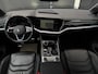 Volkswagen Touareg 3.0 TSi 4MOTION R-Line PANO TREKH. Luchtvering