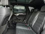 Volkswagen Touareg 3.0 TSi 4MOTION R-Line PANO TREKH. Luchtvering