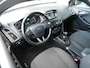 Ford Focus Wagon 1.0 First Edition | Stoel en stuurverwarming | Trekhaak | Navigatie | Elektrische ramen | Keyless start | Lichtmetalen velgen | Voorruitverwarming | Cruise control | Parkeersensoren voor en achter