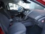 Ford Focus Wagon 1.0 First Edition | Stoel en stuurverwarming | Trekhaak | Navigatie | Elektrische ramen | Keyless start | Lichtmetalen velgen | Voorruitverwarming | Cruise control | Parkeersensoren voor en achter