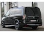 Mercedes-Benz EQV 300 / AMG / 7-Persoons / Panorama / Luchtvering / Electr Stoelen / Burmester / Vol Opties / NIEUWSTAAT