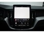 Volvo XC60 2.0 T6 Plug-in hybrid AWD Plus Black Edition Adaptive Cruise & Pilot Assist | Panoramisch Schuif-/Kanteldak | 360-Camera | Harman Kardon Premium Audio | Draadloze Telefoonlader