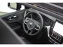 Volvo XC60 2.0 T6 Plug-in hybrid AWD Plus Black Edition Adaptive Cruise & Pilot Assist | Panoramisch Schuif-/Kanteldak | 360-Camera | Harman Kardon Premium Audio | Draadloze Telefoonlader