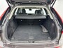 Volvo XC60 T6 Recharge Ultra Dark | 20" | Trekhaak | 360 Camera | Head-up | Harman Kardon | Panoramadak | Full LED | Elektrisch verst. stoelen | Stoel/stuur/achterbankverwarming | Adaptieve cruise | BLIS