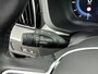 Volvo XC60 T6 Recharge Ultra Dark | 20" | Trekhaak | 360 Camera | Head-up | Harman Kardon | Panoramadak | Full LED | Elektrisch verst. stoelen | Stoel/stuur/achterbankverwarming | Adaptieve cruise | BLIS