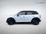 MINI Countryman Mini 1.6 Cooper | Trekhaak | Climate Control | Stoelverwarming | Park. Sensor | Elek. Ramen + Spiegels | Rijklaarprijs!