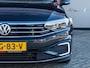 Volkswagen Passat Variant 1.4 TSI PHEV GTE Business | Trekhaak | Standkachel | Stoelverwarming | Discovery Pro Navigatie | Virtual Cockpit | Adaptieve Cruise Control | Climate Control | Camera | 19'' Lichtmetalen Velgen | PDC | Metallic Lak |