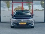 Volkswagen Passat Variant 1.4 TSI PHEV GTE Business | Trekhaak | Standkachel | Stoelverwarming | Discovery Pro Navigatie | Virtual Cockpit | Adaptieve Cruise Control | Climate Control | Camera | 19'' Lichtmetalen Velgen | PDC | Metallic Lak |